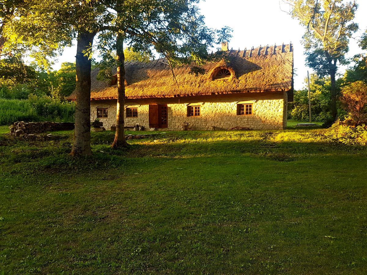 Paali Cottages Tornimae Exterior photo